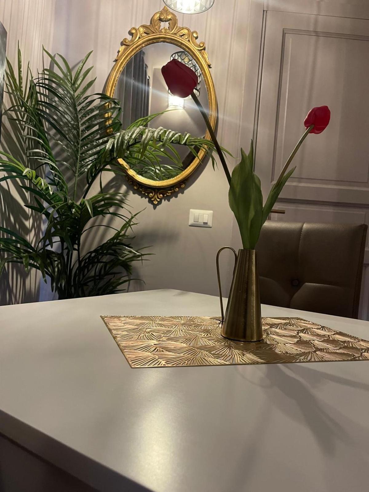 Lucilla'S Suite San Pietro Station Roma Ngoại thất bức ảnh