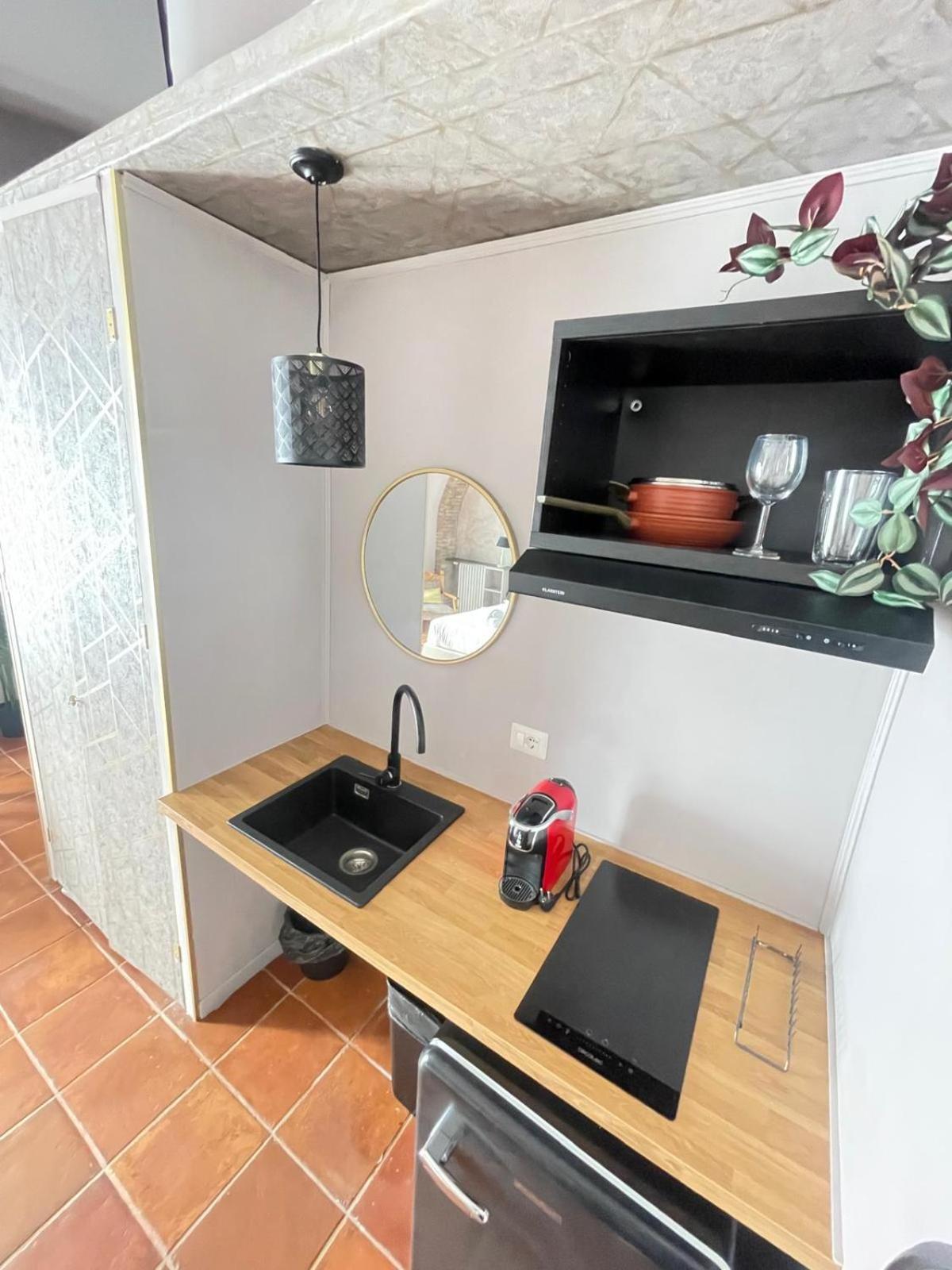 Lucilla'S Suite San Pietro Station Roma Ngoại thất bức ảnh